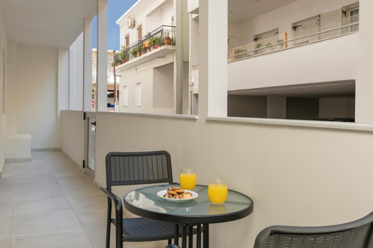 Quarters Luxury Apts Ханя Екстериор снимка