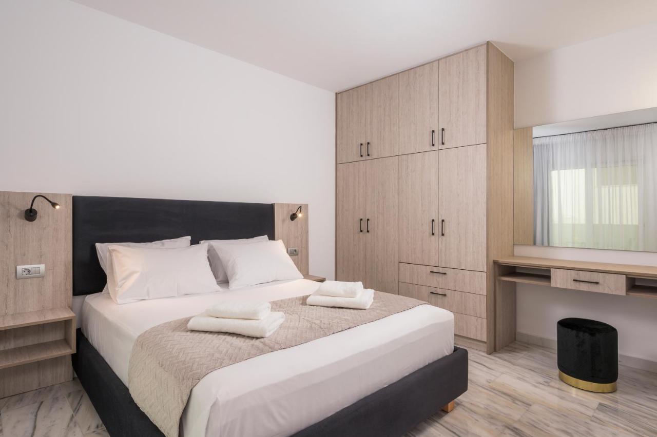 Quarters Luxury Apts Ханя Екстериор снимка